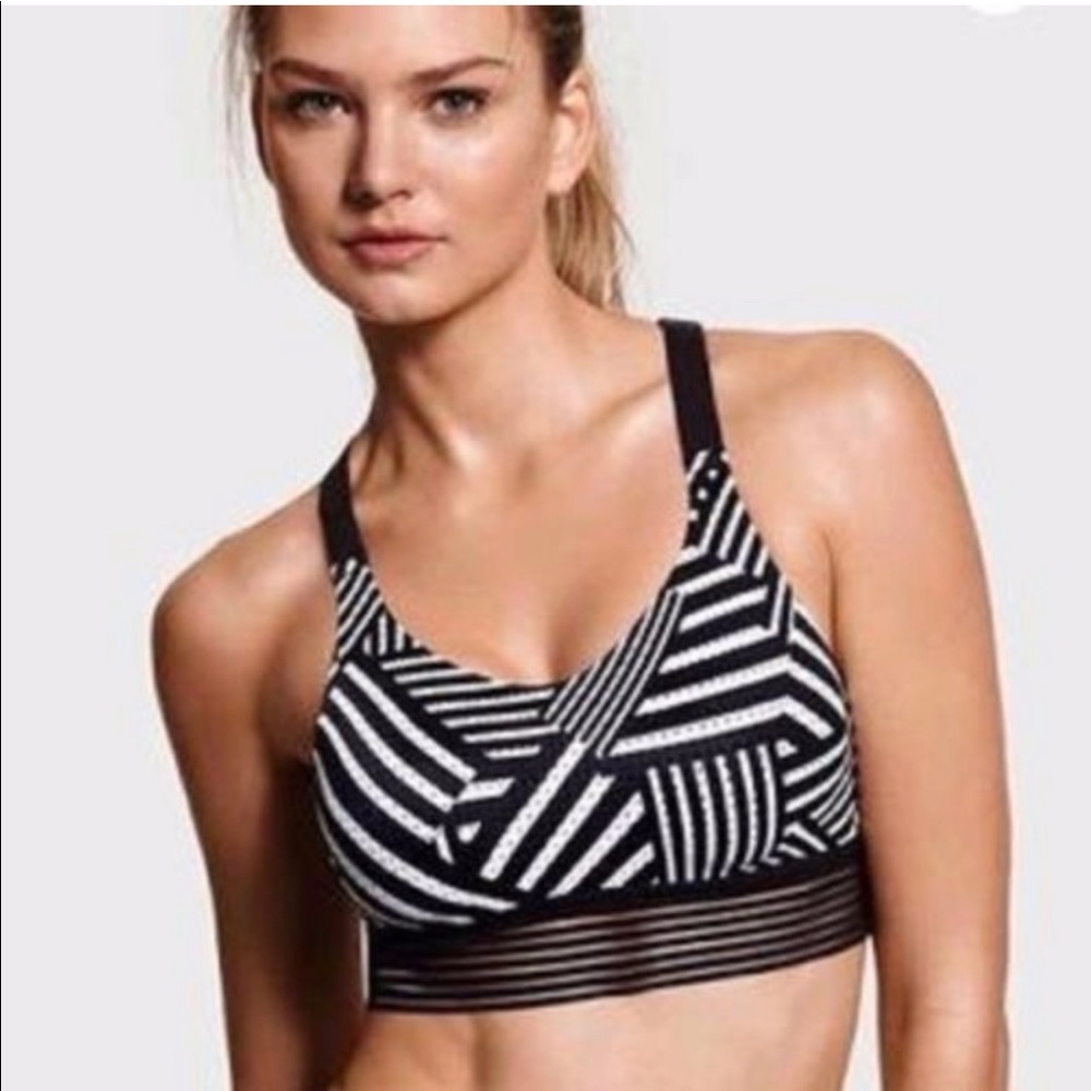 VICTORIA'S Secret  SPORT THE LIGHTWEIGHT 34B